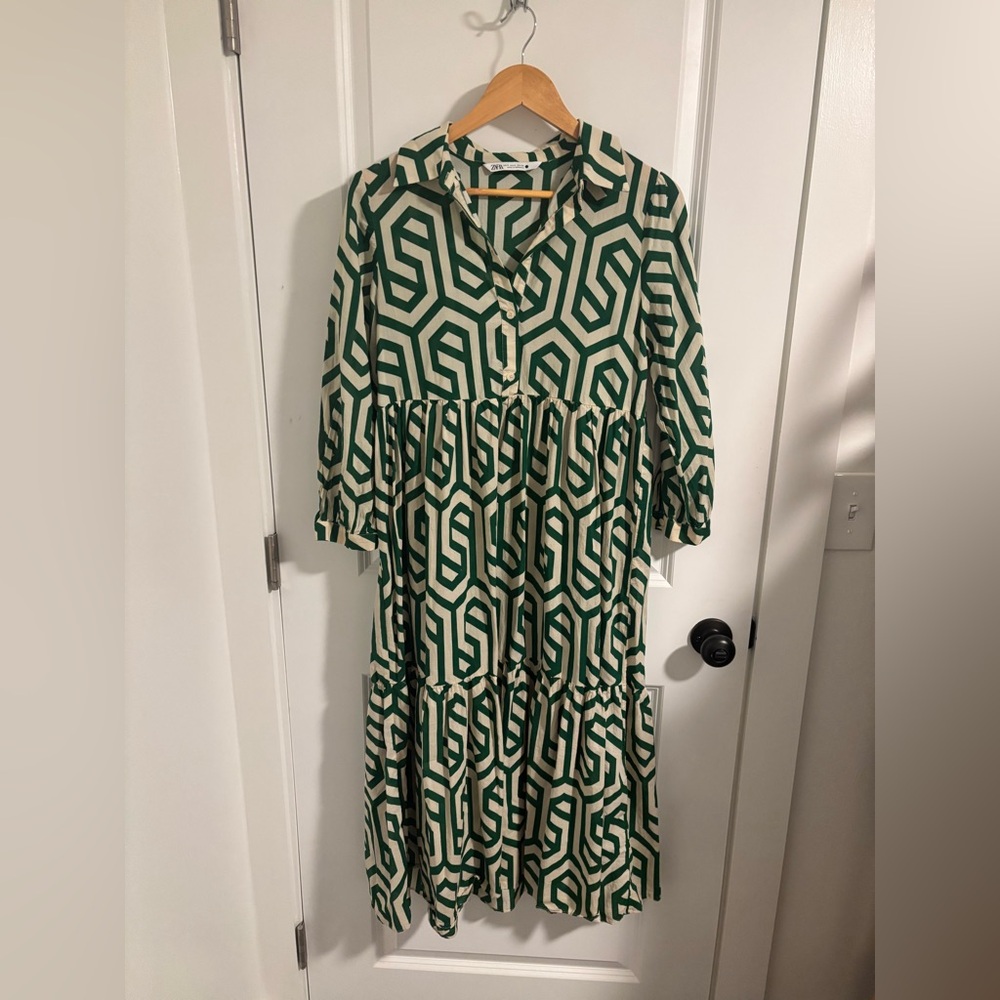 ZARA Green Geometric Print Midi Dress Bloggers Favorite Cotton Tiered Size Small - Picture 7 of 14